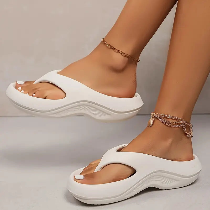 Women’s Thick-Soled Flip Flops – Minimalist Non-Slip Slippers