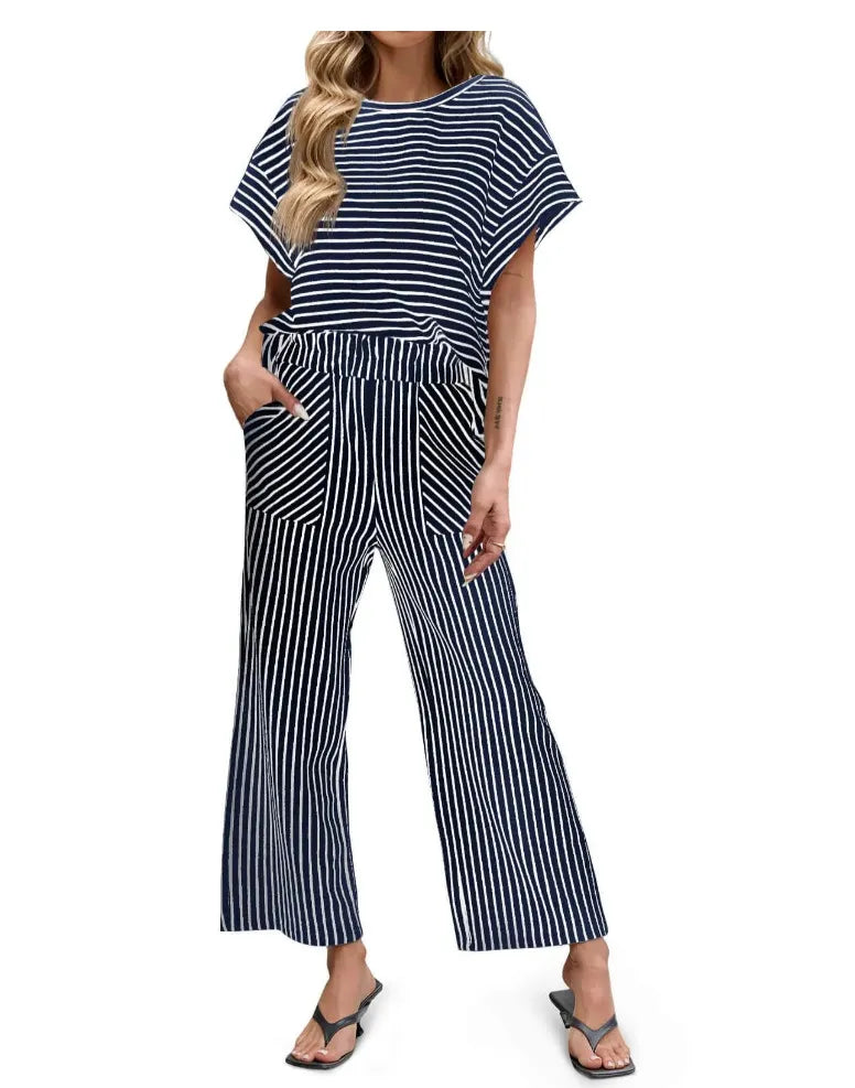 Lunéva™ Striped Lounge Set