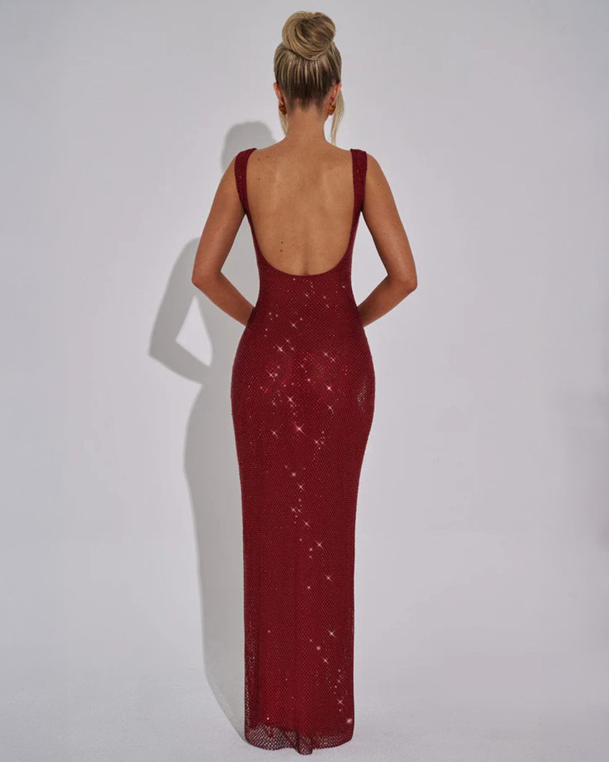 Elegant Isabella Maxi Dress for a Stunning Look