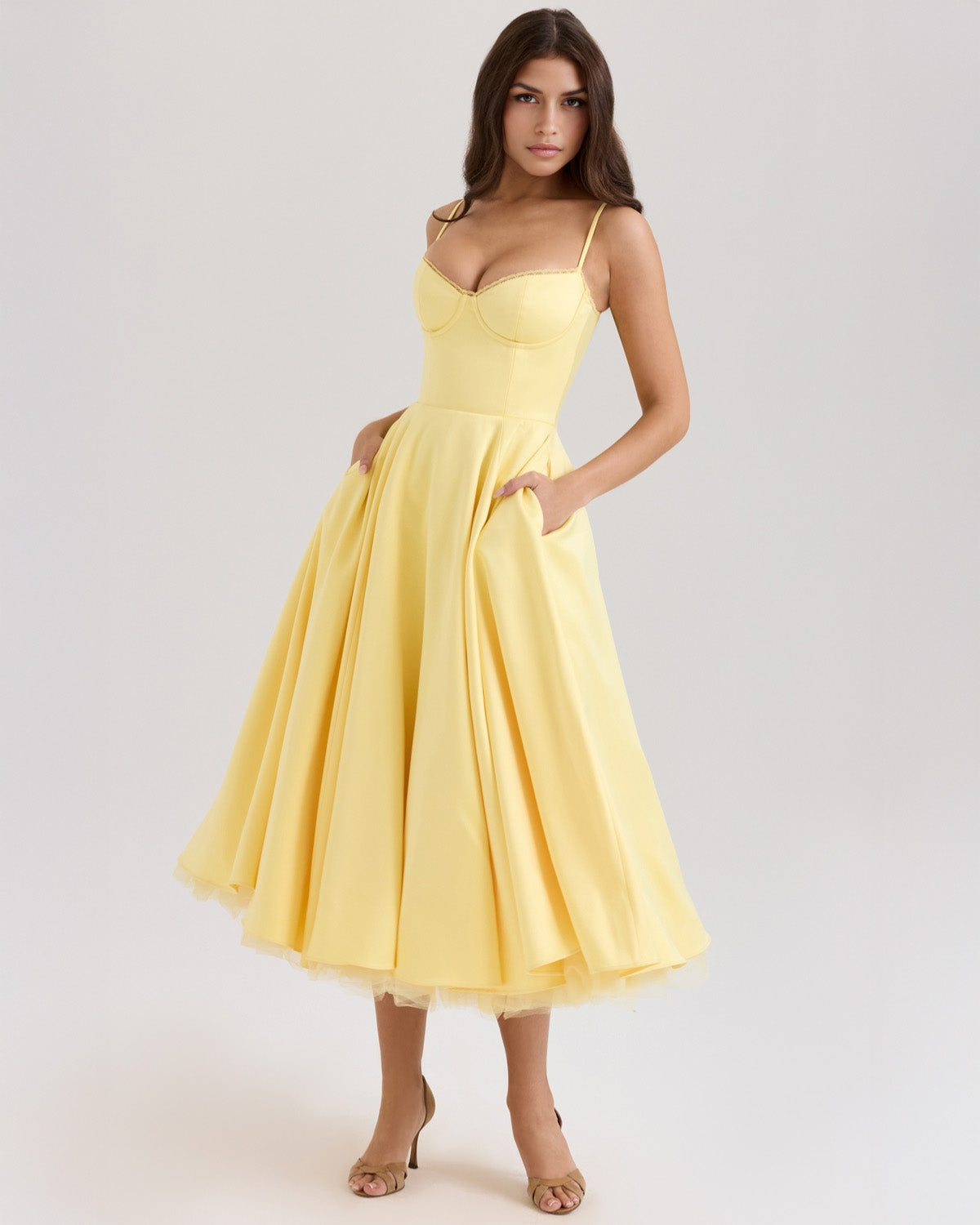 Vestido midi Selene elegante y sofisticado
