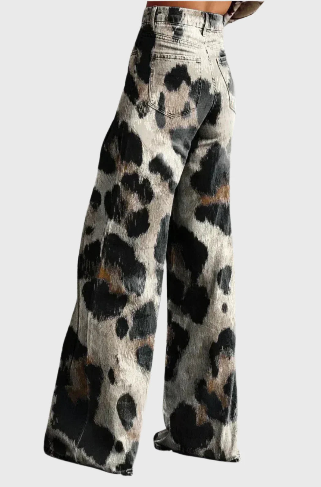 High Waisted Leopard Print Wide Leg Jeans – Vintage Wash Relaxed Denim Pants