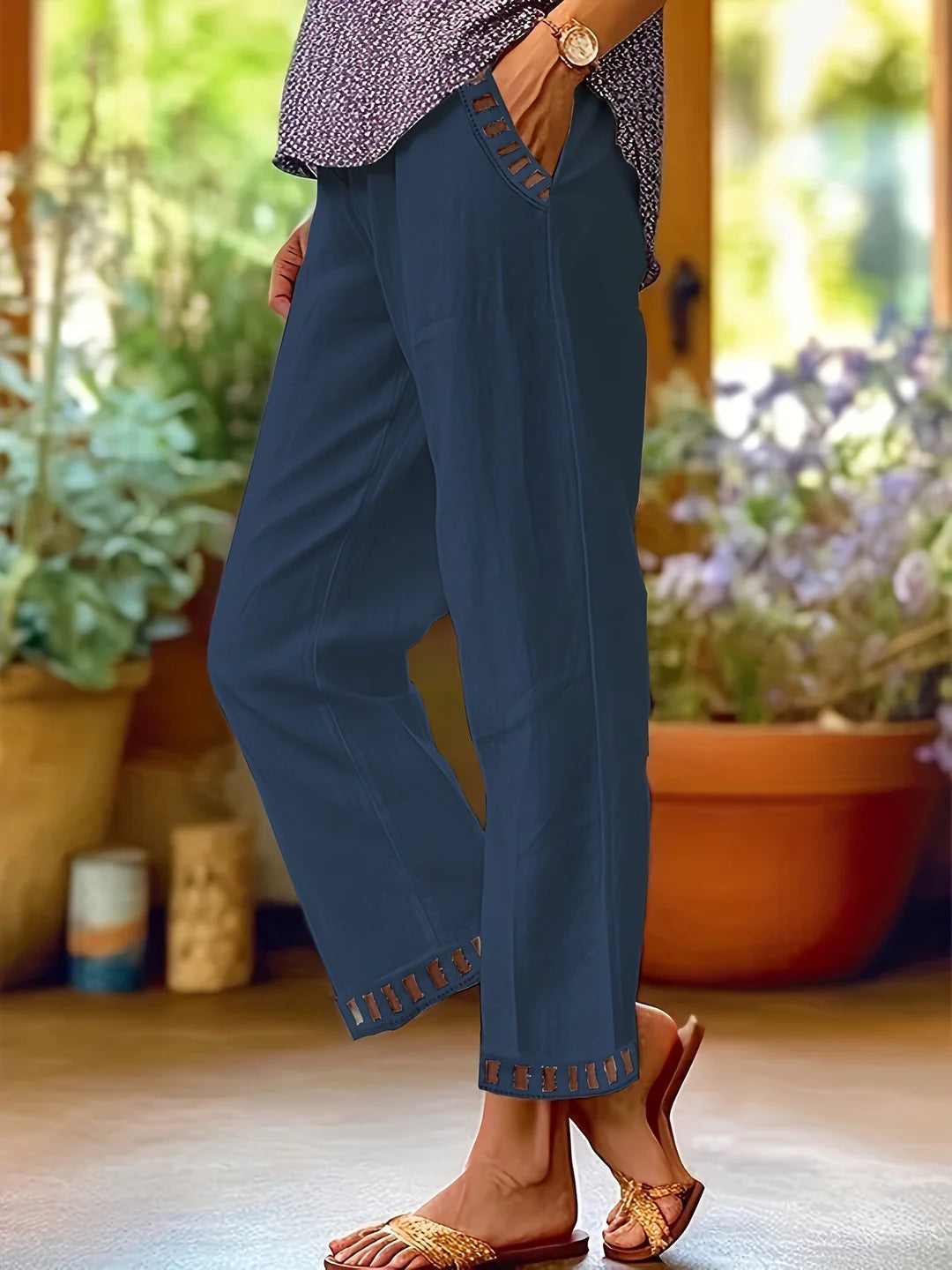 Contrast Trim Cropped Pants – Relaxed Fit Lightweight Trousers for Modern Casual Styling