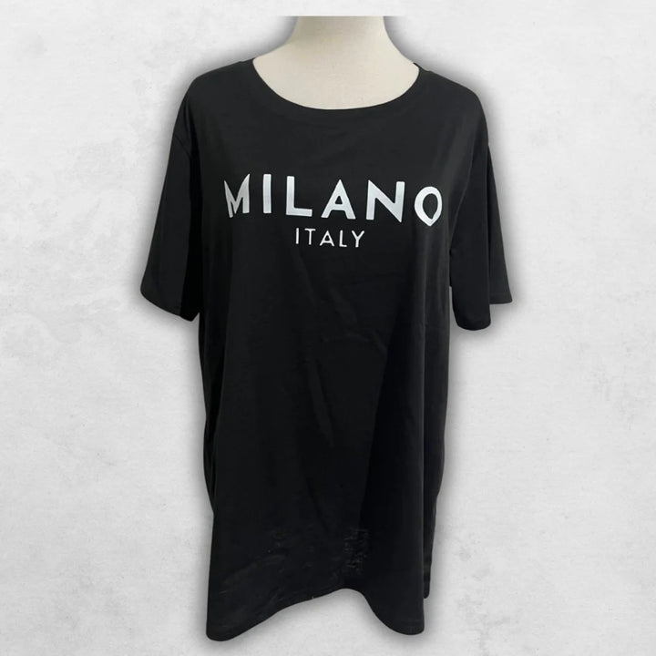 Printed Graphic T-Shirt – Soft Casual Everyday Tee with Modern Minimal Design