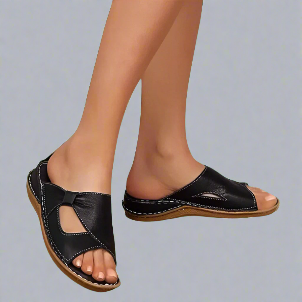 CASUAL SLIDE SANDALS