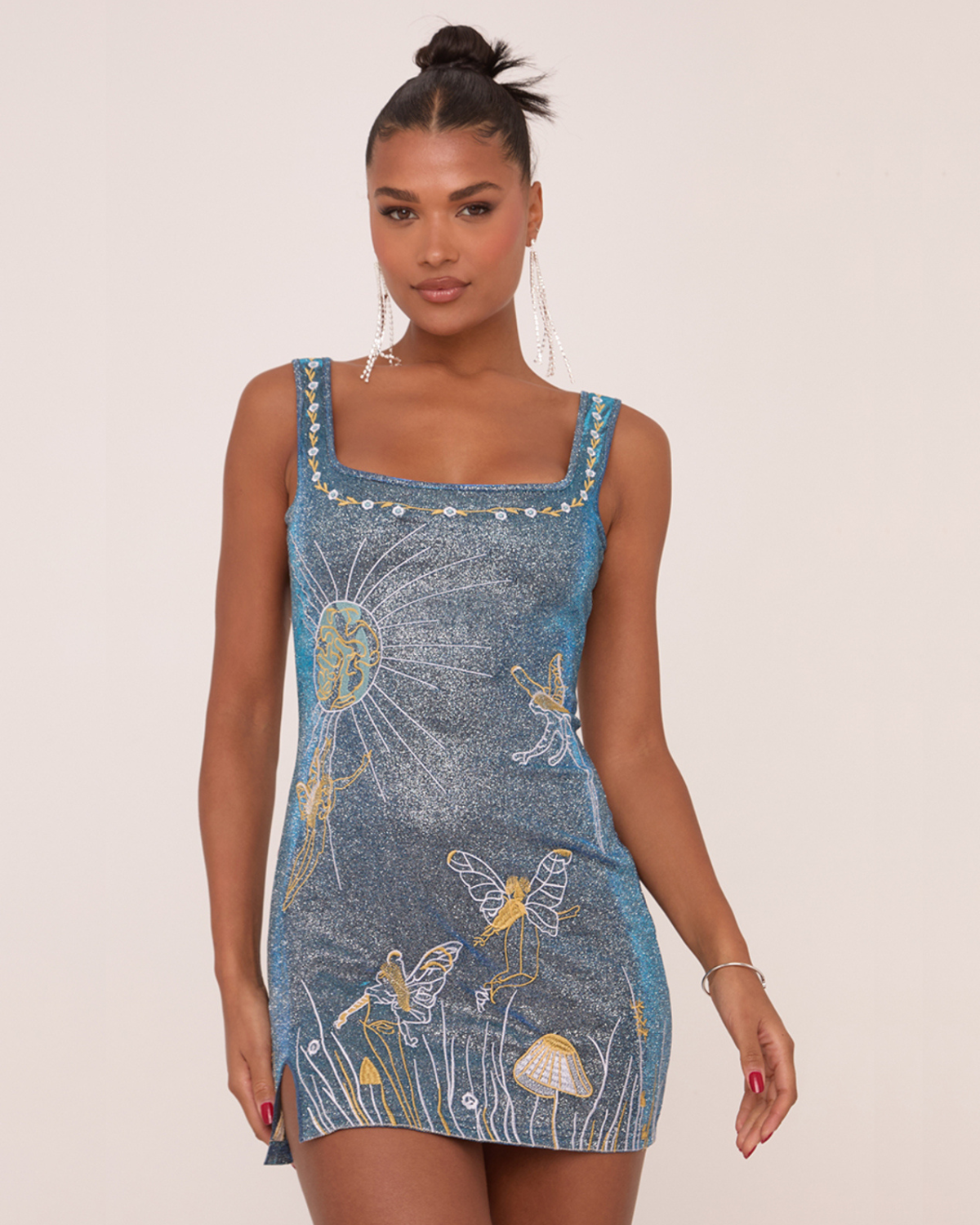Vestido mini Celestia - Estilo y Elegancia en Cada Ocasión