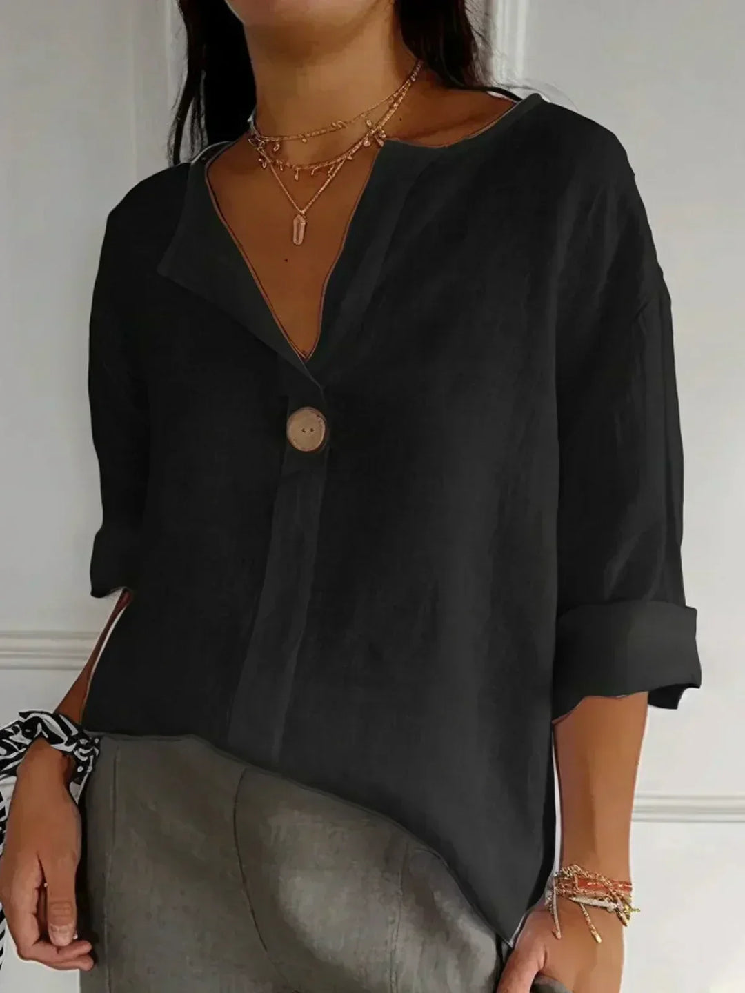 Aria - Casual Short Sleeve V-Neck Blouse