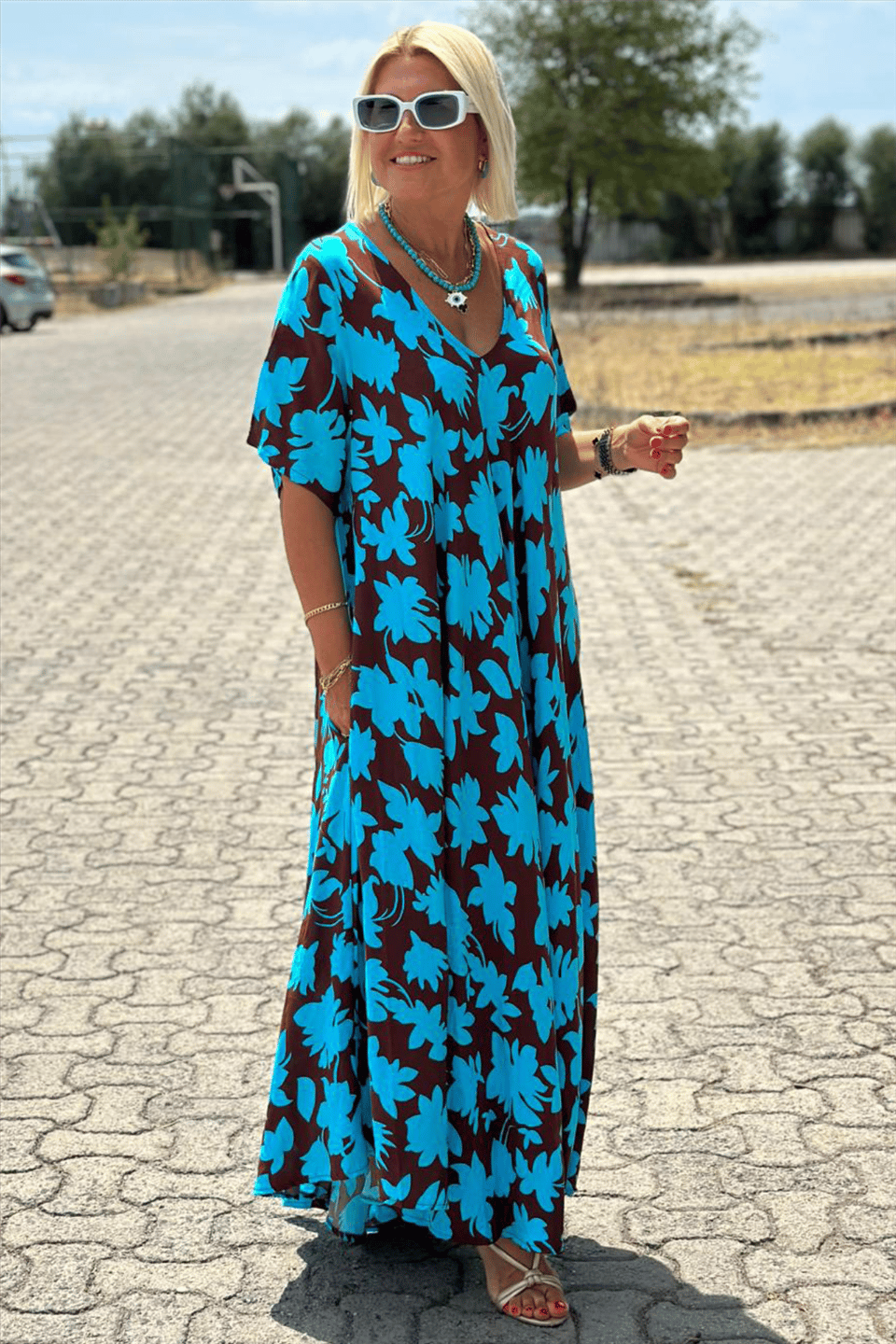ROMARA – ELEGANT DRESS WITH TUMMY COVERAGE
