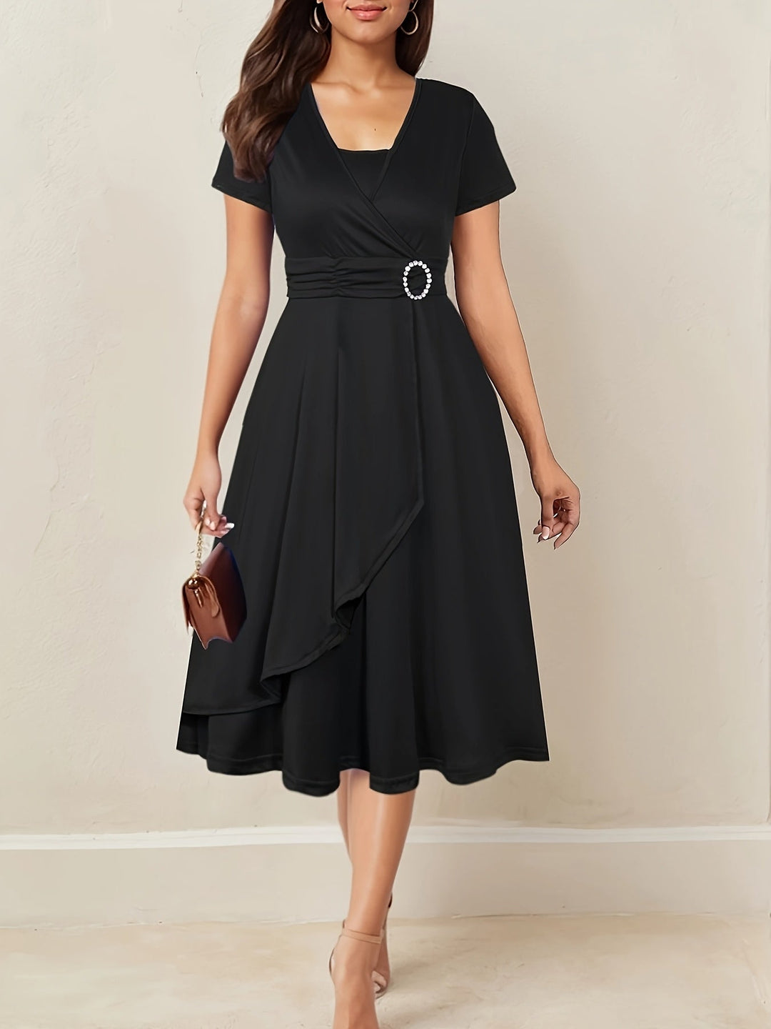 Hilda - Elegant Rhinestone V-Neck Evening Dress