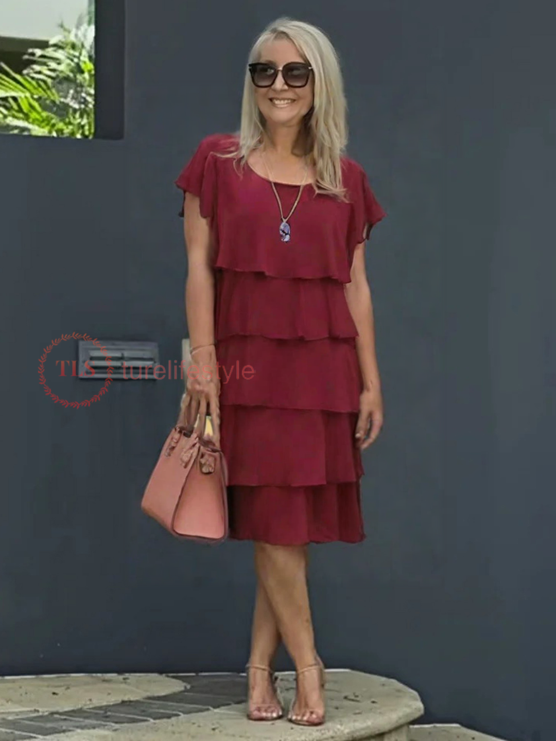 Grace - Effortless Elegance and Feminine Charm