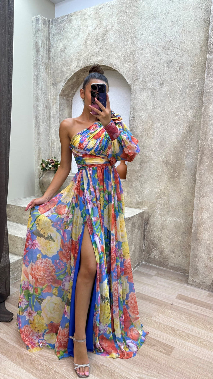 Alice - Flowy High Split Chiffon Maxi Dress
