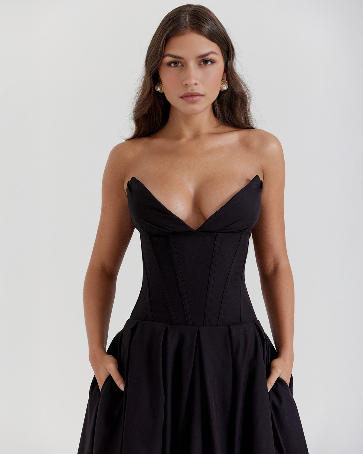Elegant Amalfi Midi-Kleid für stilvollen Auftritt