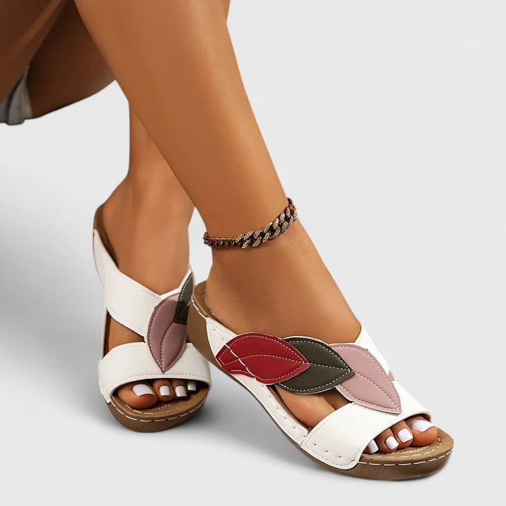 XELIRAVYN – COMFORT ORTHOPAEDIC SLIP-ON SANDALS