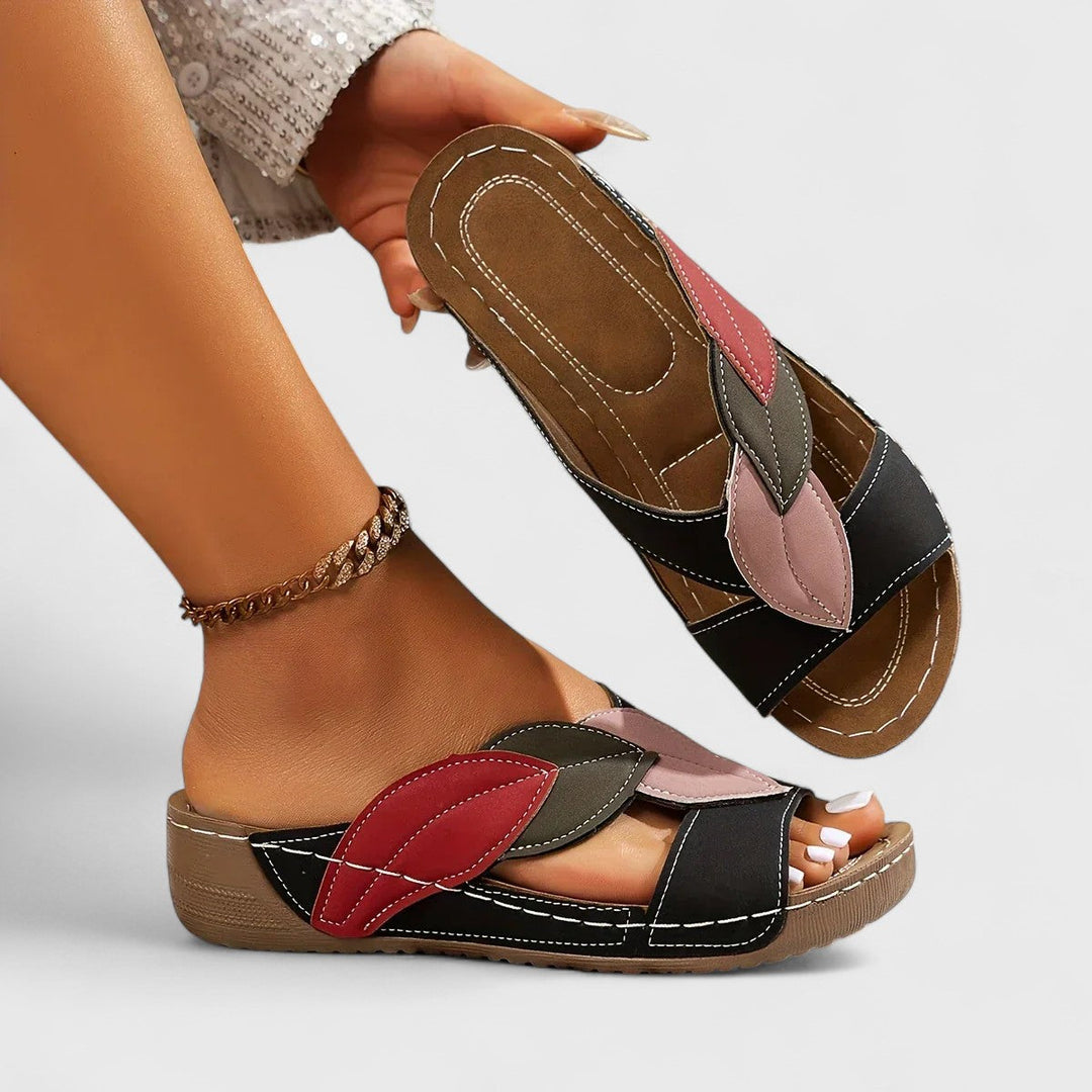 XELIRAVYN – COMFORT ORTHOPAEDIC SLIP-ON SANDALS
