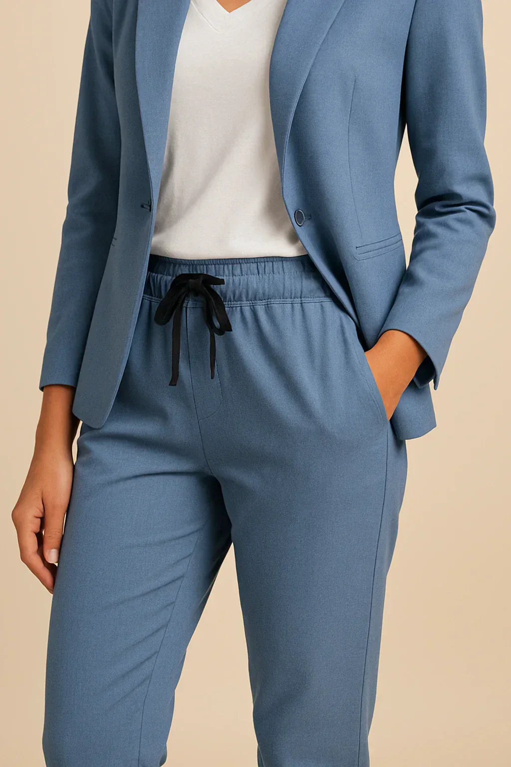 Capri - Ensemble élégant de blazer et pantalon pour femmes au style audacieux