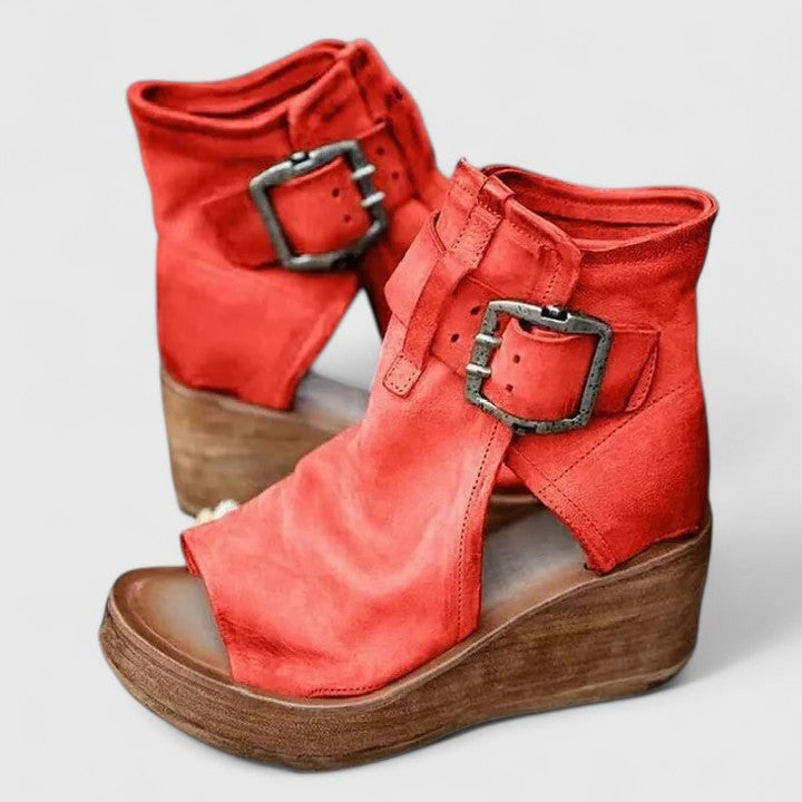 SELENETHIA – ORTHOPEDIC BOOTS