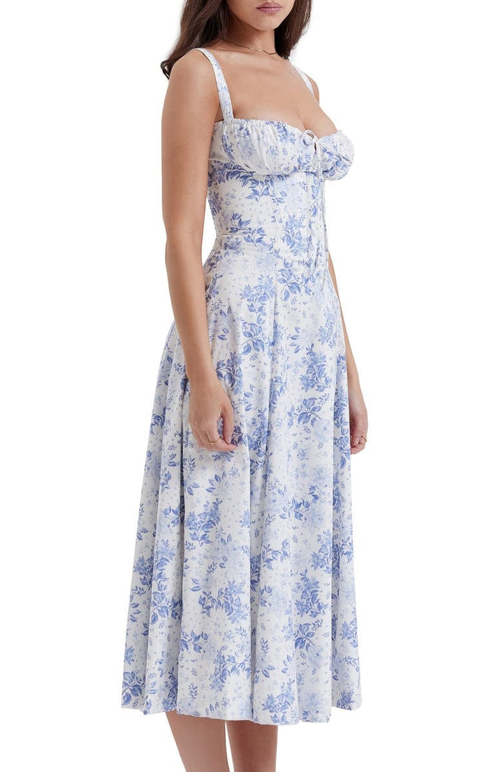 Oakley - Elegant French Style Belted Strap Dress