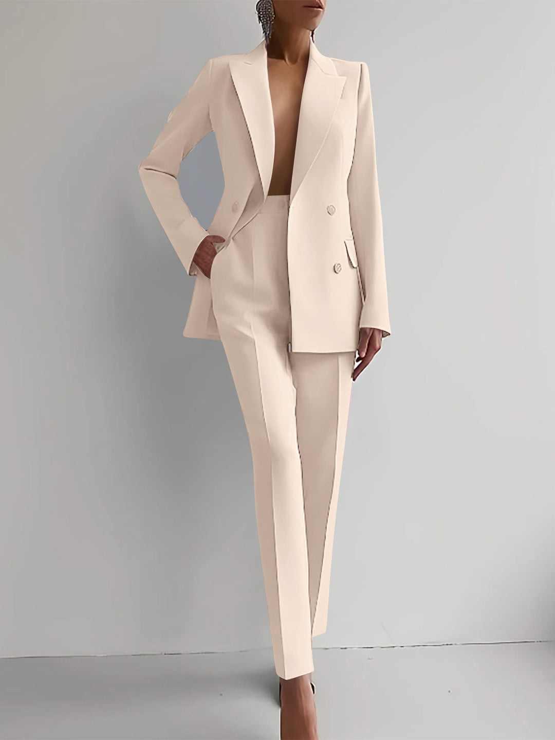 Alayah - Elegant Suit