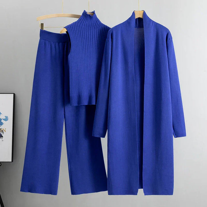 Charlotte - Timeless Elegance in a 3-Piece Set