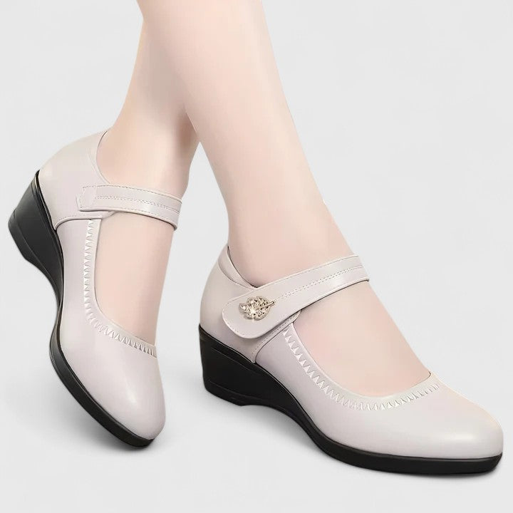 THALIORA – ORTHOPEDIC SHOES