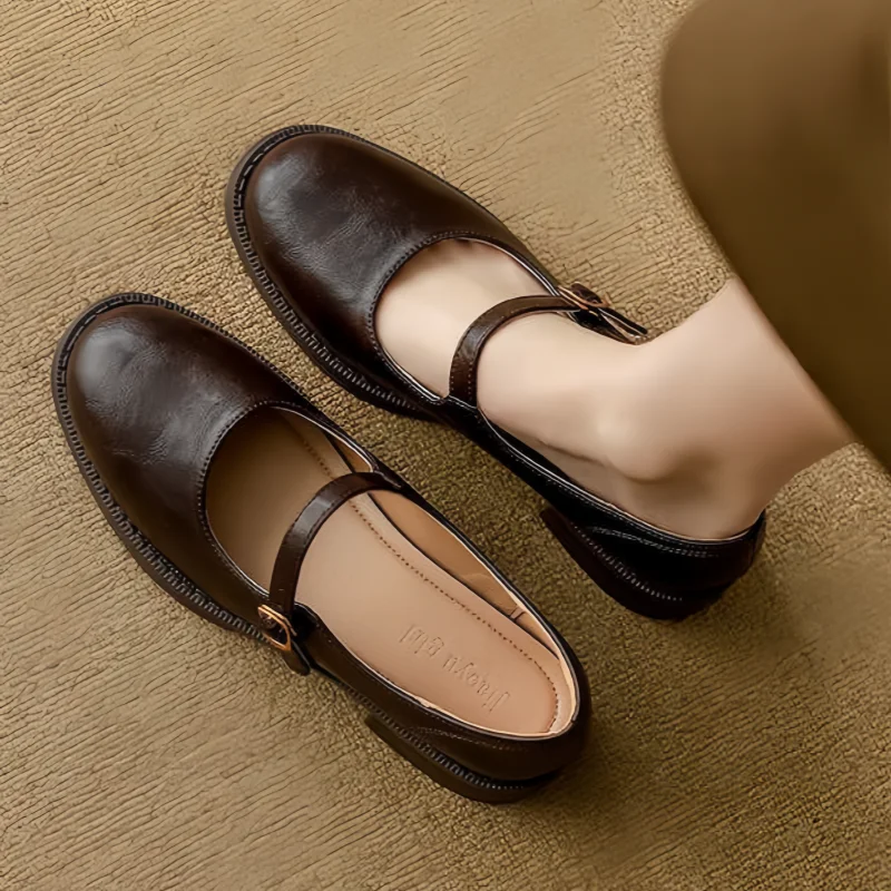 IRAVYNNA – CLASSIC LEATHER MARY JANES