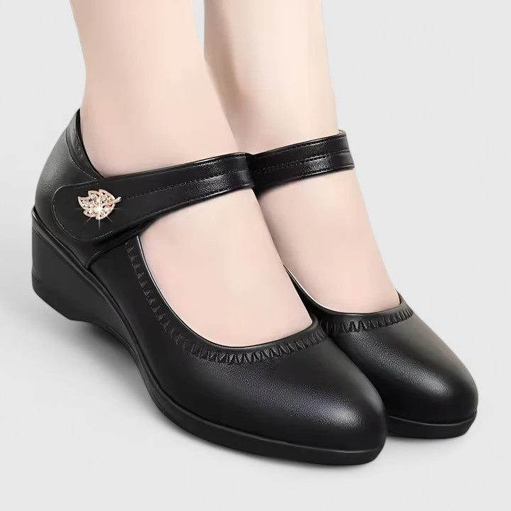 THALIORA – ORTHOPEDIC SHOES
