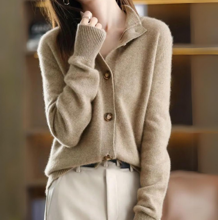 YSVALARAE – ELEGANT AND COMFORTABLE VEST