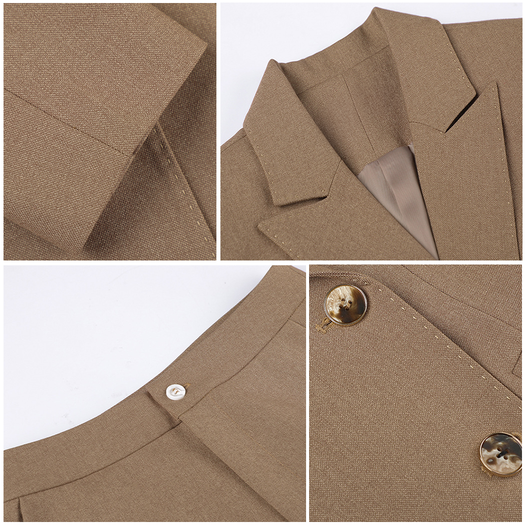 Aven - Élégant tailleur avec veste à 4 boutons et pantalon assorti