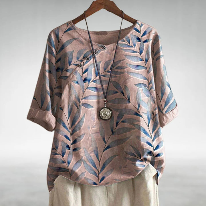 Chic Playful Blouse – Lightweight Elegant Top for Everyday & Smart Casual Styling