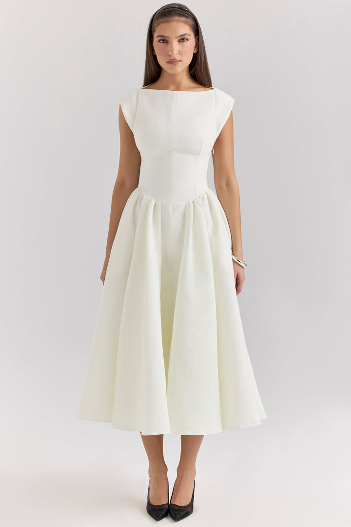 LUMI – BACKLESS DROPPED SHOULDER DRESS